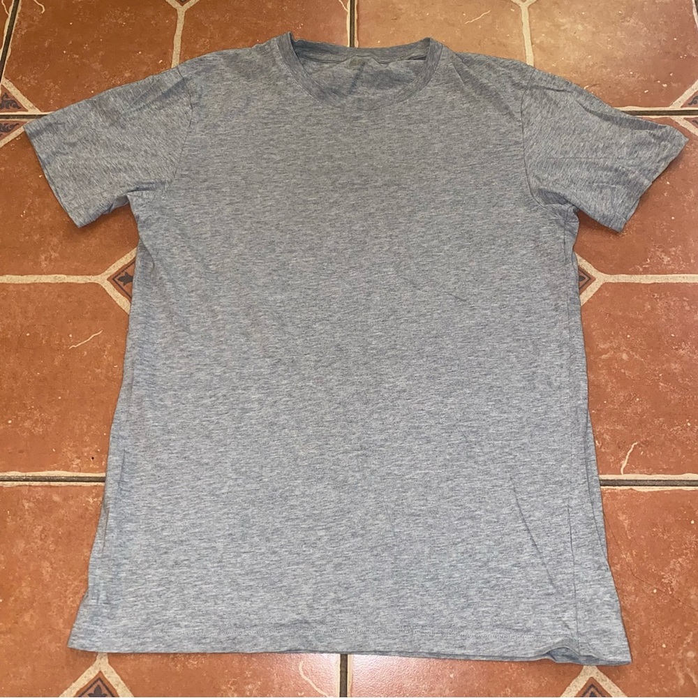 Light gray UNIQLO Supima Cotton Crew Neck